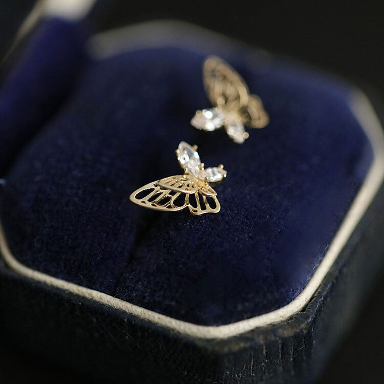Solid Gold Butterfly Stud Earrings, 9K Real Gold Delicate Butterly Stud Earrings, 9K Gold Piercing Earlobe Earrings, Gift for Her