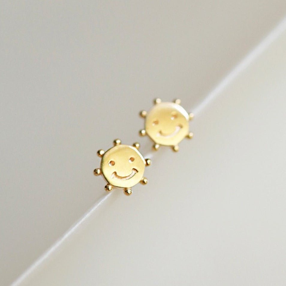 9K Solid Gold Smiling Sun Stud Earrings