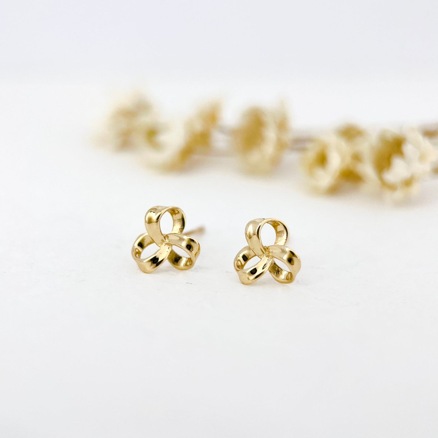 9K Solid Gold Delicate 3D Bowknot Stud Earrings