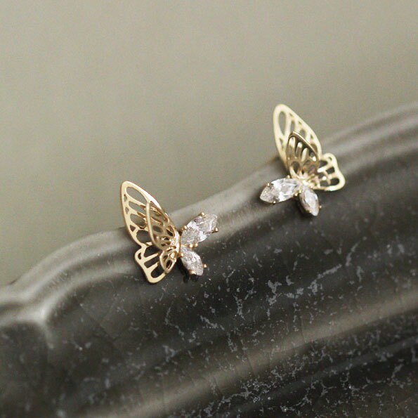 Solid Gold Butterfly Stud Earrings, 9K Real Gold Delicate Butterly Stud Earrings, 9K Gold Piercing Earlobe Earrings, Gift for Her