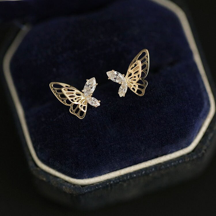 Solid Gold Butterfly Stud Earrings, 9K Real Gold Delicate Butterly Stud Earrings, 9K Gold Piercing Earlobe Earrings, Gift for Her