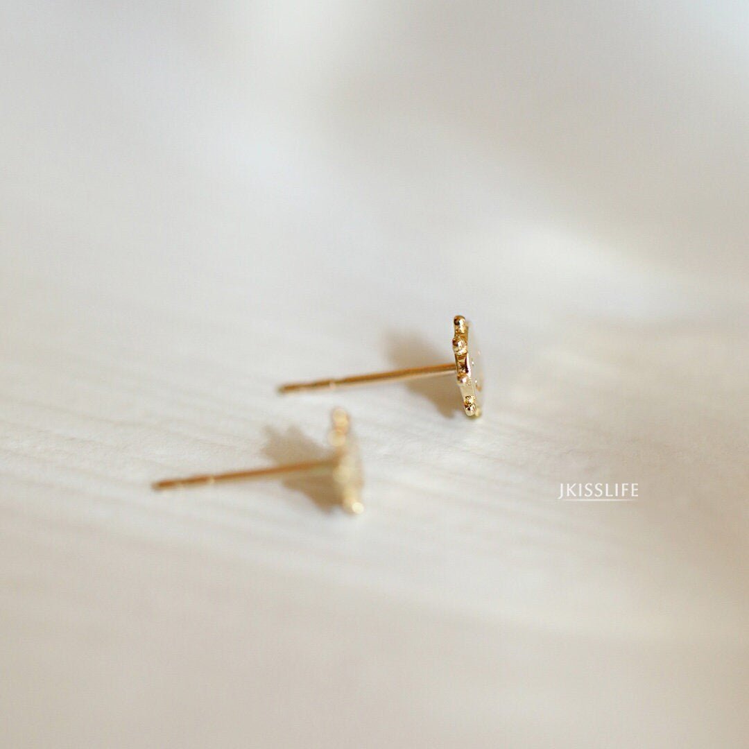 9K Solid Gold Smiling Sun Stud Earrings